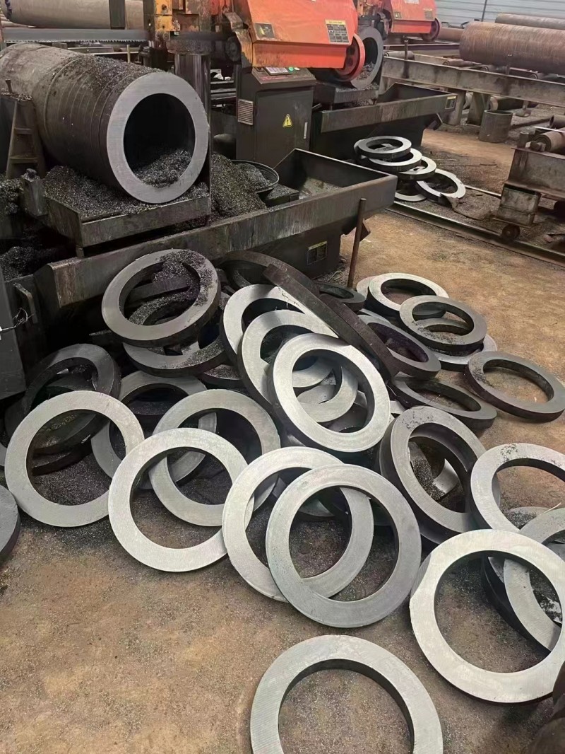 大方大方大方20G无缝钢管切割